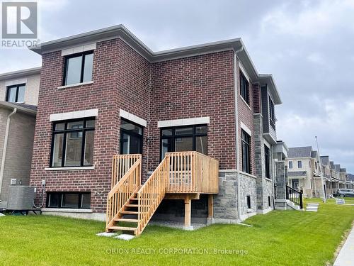 147 Fenchurch Manor, Barrie, ON - Outdoor