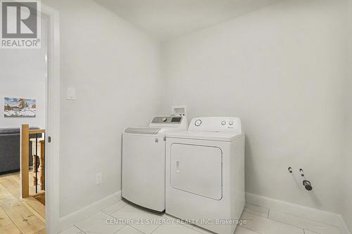 76 Helen Street, North Stormont, ON - Indoor Photo Showing Laundry Room