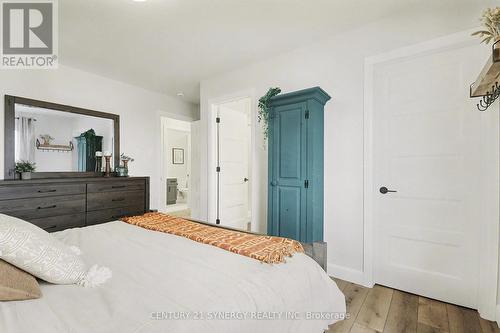 76 Helen Street, North Stormont, ON - Indoor Photo Showing Bedroom