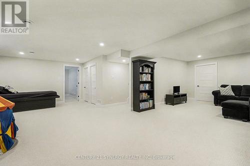 76 Helen Street, North Stormont, ON - Indoor Photo Showing Other Room