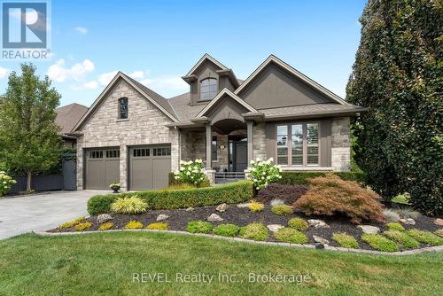 2 Tulip Tree Road, Niagara-On-The-Lake (St. Davids), ON - Outdoor With Facade