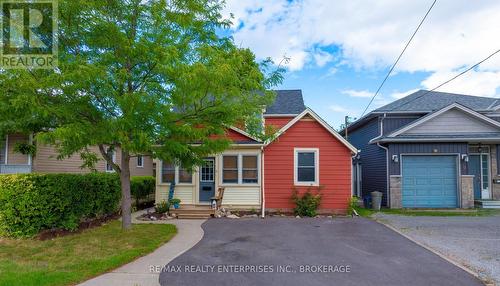 10 ANTWERP STREET  St. Catharines (Western Hill), ON L2S 1J8