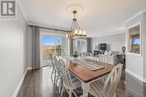 Recently painted beautiful open concept interior - 209 - 10B Kimberley Avenue, Bracebridge (Macaulay), ON - Indoor Photo Showing Dining Room