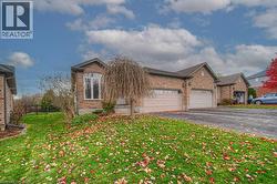 206 DEARBORN Boulevard  Waterloo, ON N2J 4Y3