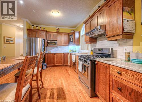 206 Dearborn Boulevard, Waterloo, ON - Indoor Photo Showing Kitchen With Stainless Steel Kitchen