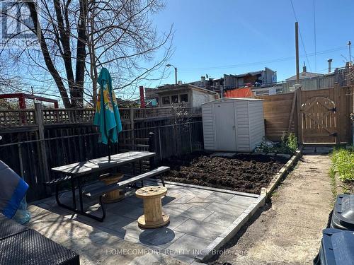 Upper - 33 Strathmore Boulevard, Toronto, ON - Outdoor