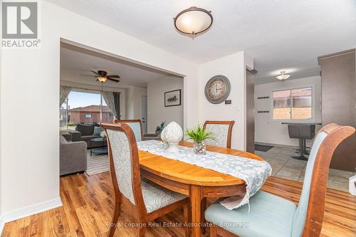 225 Golfwood Drive, Hamilton, ON - Indoor Photo Showing Dining Room