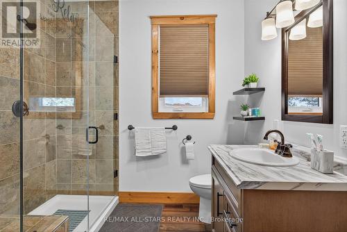 38 Pheasant Street, Kawartha Lakes (Emily), ON - Indoor Photo Showing Bathroom