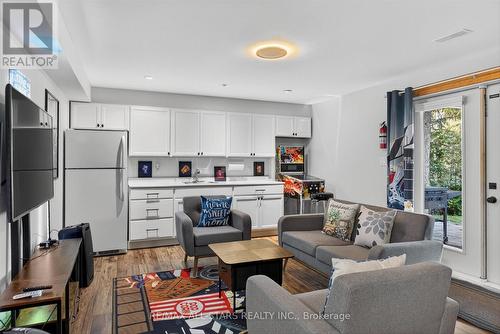 38 Pheasant Street, Kawartha Lakes (Emily), ON - Indoor