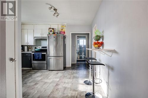 957 Notre Dame Avenue, Sudbury, ON - Indoor Photo Showing Other Room