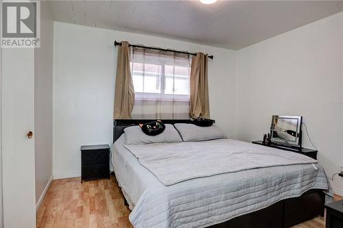 957 Notre Dame Avenue, Sudbury, ON - Indoor Photo Showing Bedroom