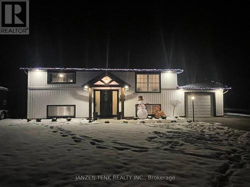 107 FOURTH AVENUE  Aylmer, ON N5H 2L2