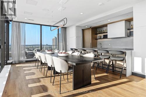 810 - 300 Mcrae Avenue, Ottawa, ON - Indoor Photo Showing Dining Room