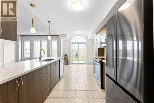 420 Barrick Hill Road, Ottawa, ON - Indoor Photo Showing Kitchen With Upgraded Kitchen