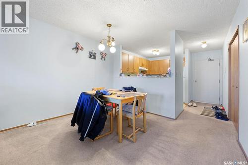 4008 Dewdney Avenue, Regina, SK - Indoor