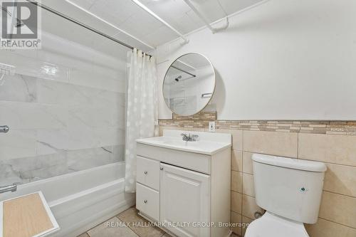 431 Blake Boulevard, Ottawa, ON - Indoor Photo Showing Bathroom