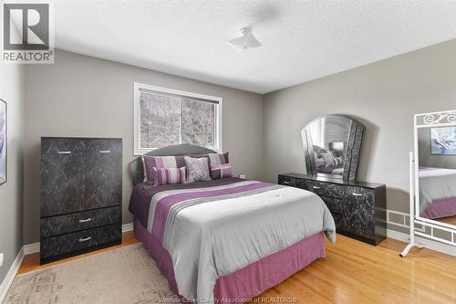 166 Eveleigh Crescent, Windsor, ON - Indoor Photo Showing Bedroom