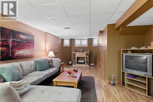 166 Eveleigh Crescent, Windsor, ON - Indoor