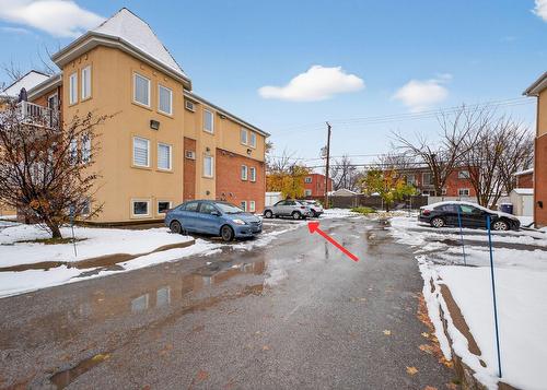 Stationnement - 1166 Rue Notre-Dame-De-Fatima, Laval (Pont-Viau), QC - Outdoor