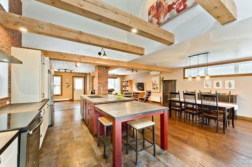 Cuisine - 31 Rue Thornton N., Coaticook, QC - Indoor Photo Showing Dining Room