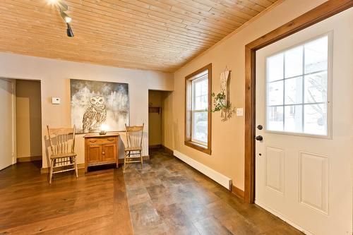 Hall d'entrée/Vestibule - 31 Rue Thornton N., Coaticook, QC - Indoor Photo Showing Other Room