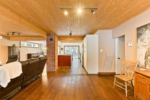 Hall d'entrée/Vestibule - 31 Rue Thornton N., Coaticook, QC - Indoor