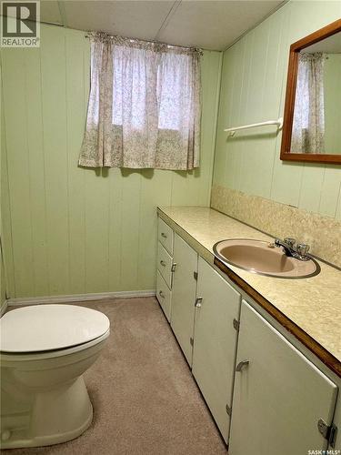 719 Donald Street, Hudson Bay, SK - Indoor Photo Showing Bathroom
