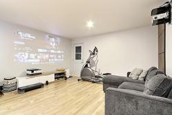 Family room - 