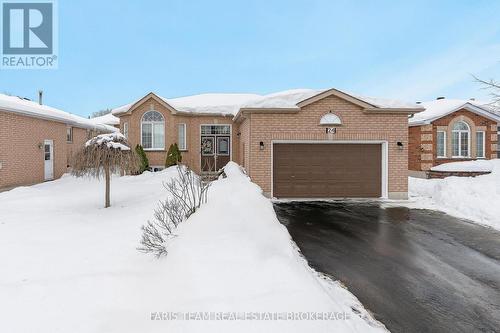 24 MARSELLUS DRIVE  Barrie, ON L4N 8S6