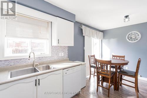 24 Marsellus Drive, Barrie, ON - Indoor Photo Showing Kitchen With Double Sink