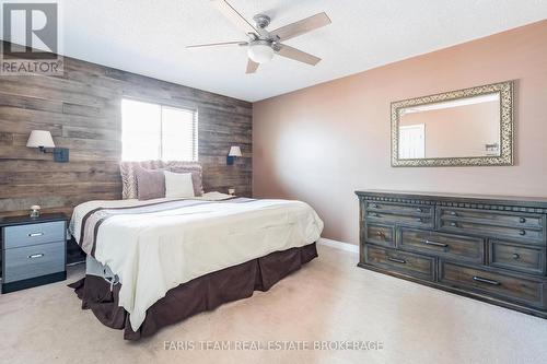 24 Marsellus Drive, Barrie, ON - Indoor Photo Showing Bedroom