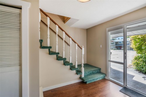 338 Mckinnon St, Parksville, BC 