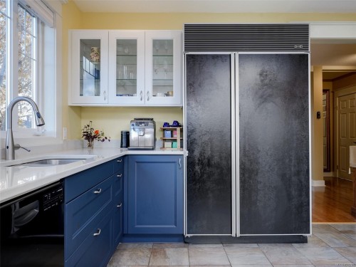 1152 Chapman St, Victoria, BC 