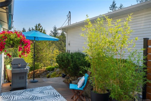 3132 Robin Hood Dr, Nanaimo, BC 