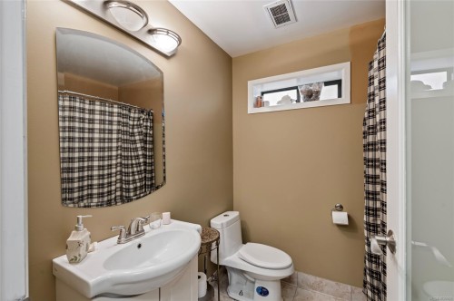 3475 Blue Sky Pl, Colwood, BC 