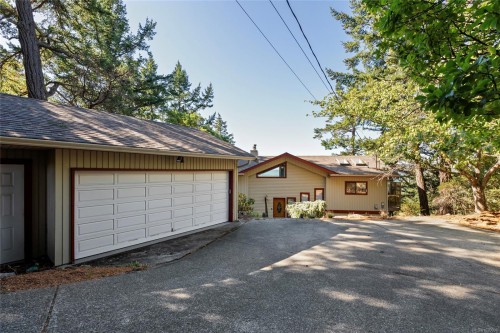 3475 Blue Sky Pl, Colwood, BC 