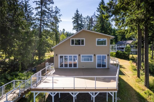 12475 Rocky Creek Rd, Ladysmith, BC 