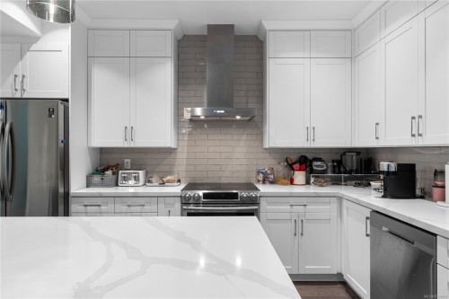 115-5160 Hammond Bay Rd, Nanaimo, BC 