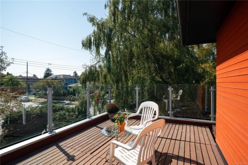 1530 Brooke St, Victoria, BC 