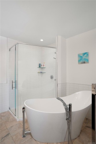 1530 Brooke St, Victoria, BC 