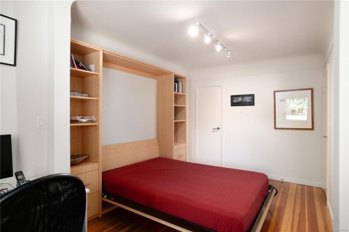 1530 Brooke St, Victoria, BC 