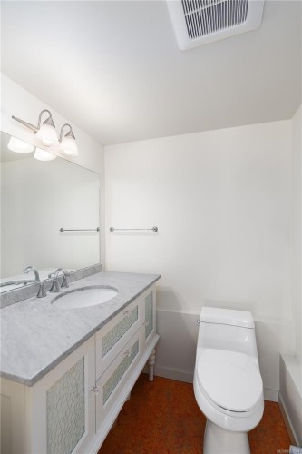 1530 Brooke St, Victoria, BC 