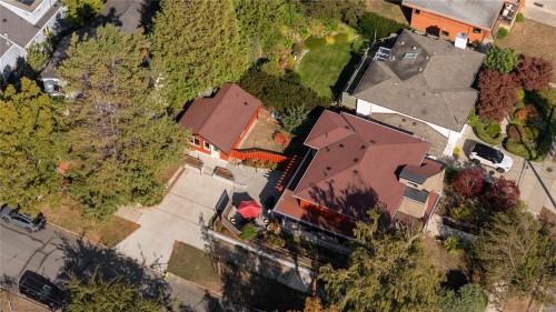 1530 Brooke St, Victoria, BC 