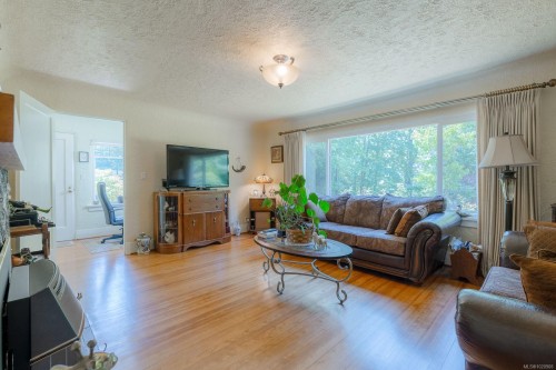 4471 Southgate Rd, Port Alberni, BC 