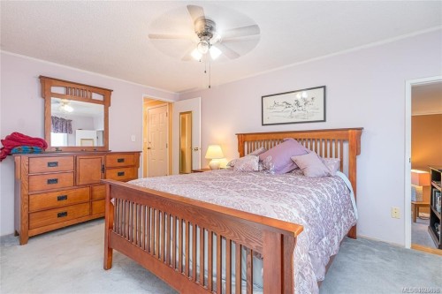 3955 Valewood Dr, Nanaimo, BC 