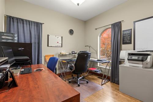 289 Inverness Drive, Coldstream, BC - Indoor