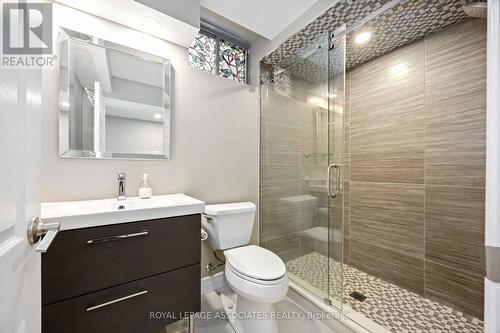 Bsmt - 61 Estrella Crescent, Richmond Hill, ON - Indoor Photo Showing Bathroom