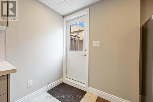 Bsmt - 61 Estrella Crescent, Richmond Hill, ON - Indoor Photo Showing Other Room