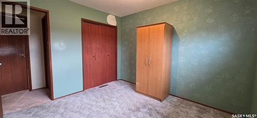 Cook Acreage, Estevan Rm No. 5, SK - Indoor