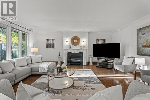 130 Tavistock Square, Oakville, ON - Indoor Photo Showing Living Room With Fireplace